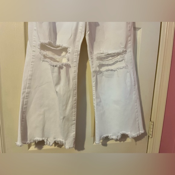 Altar'd State White Women's Distressed Jeans - Picture 6 of 6